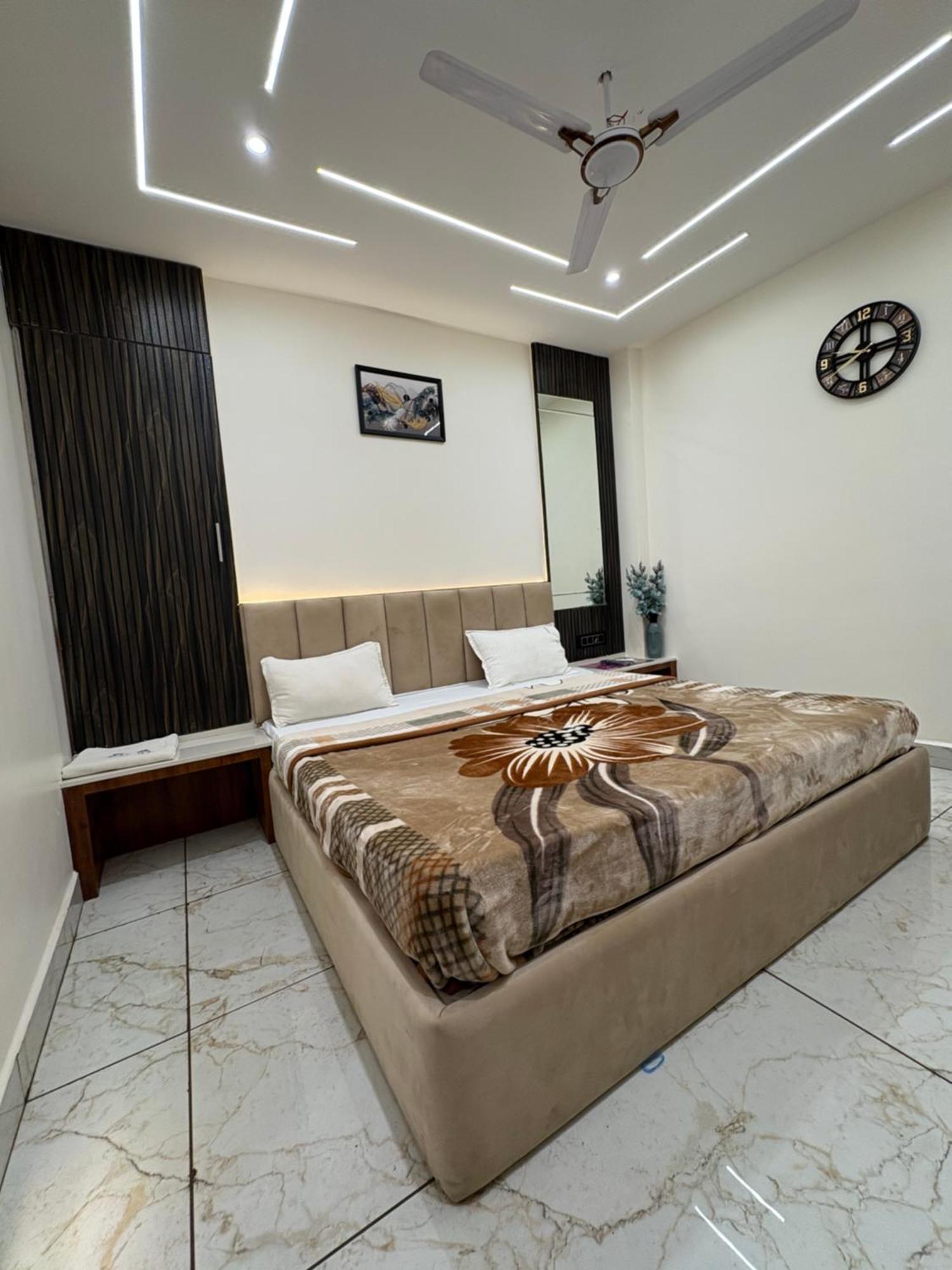Hotel Anantshree Ujjain Exterior photo