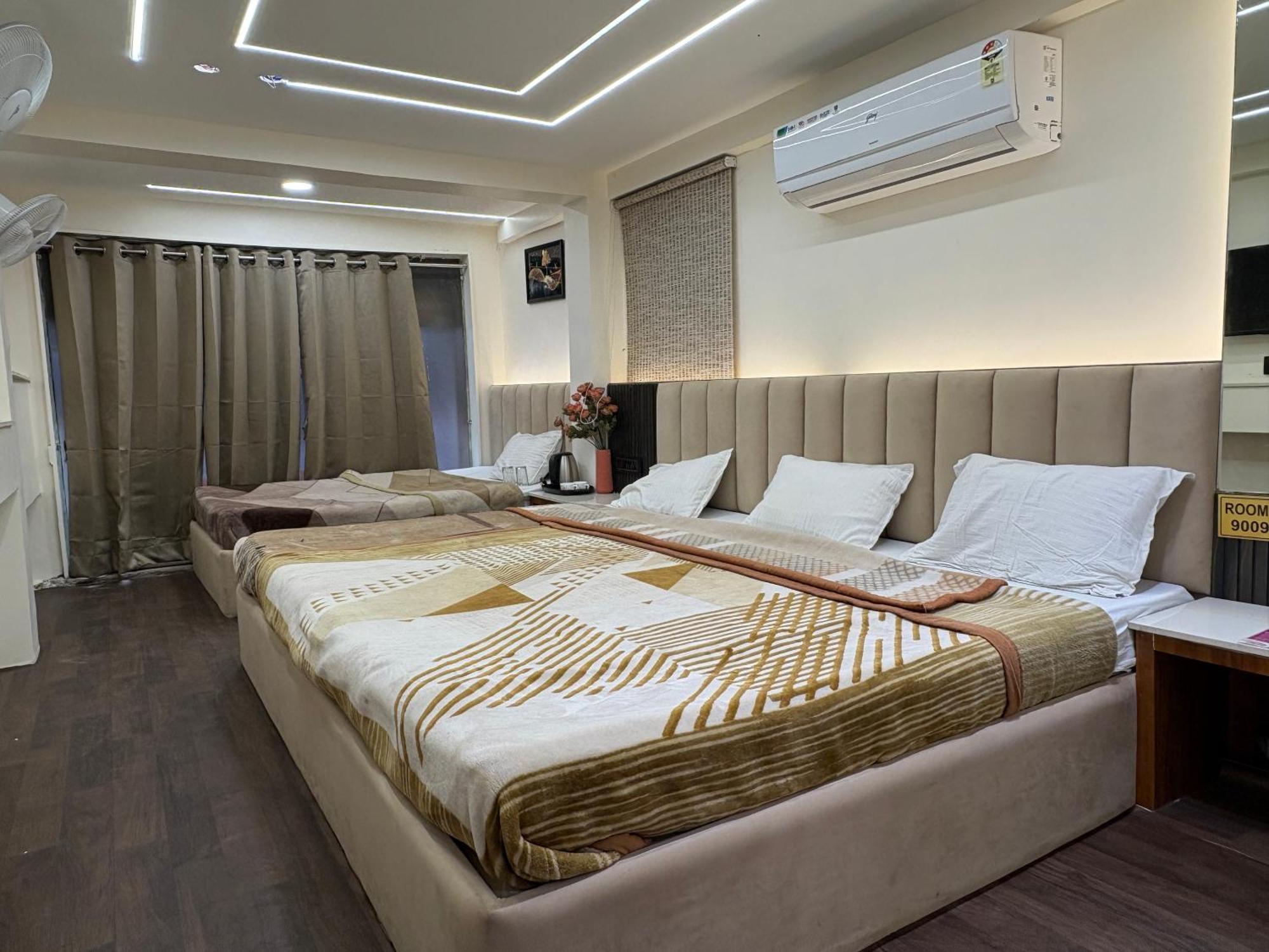 Hotel Anantshree Ujjain Exterior photo